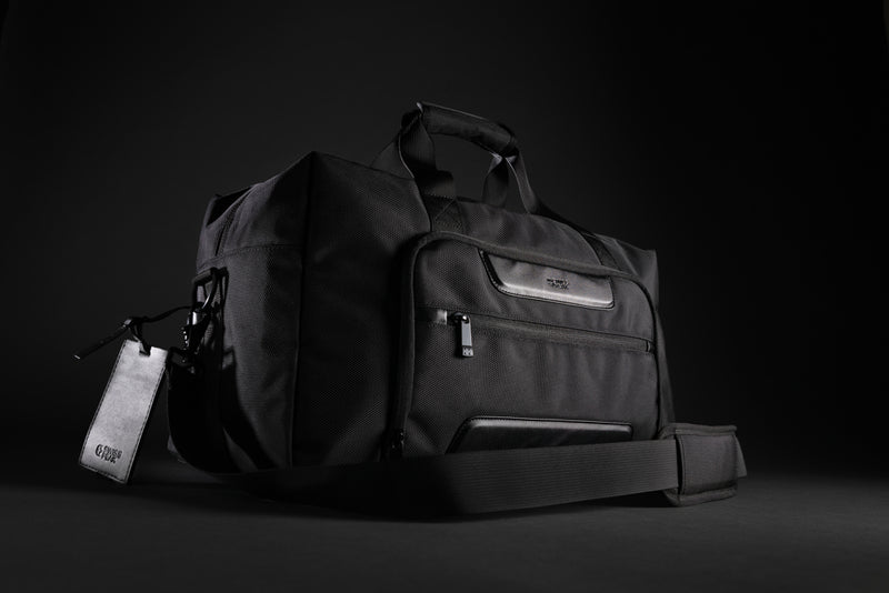 Load image into Gallery viewer, Voyager weekend bag - Custom Wood Designs