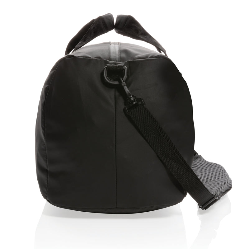 Load image into Gallery viewer, Black PVC-free weekend bag from XD Collection, stylish travel bag with spacious interior and durable handles.