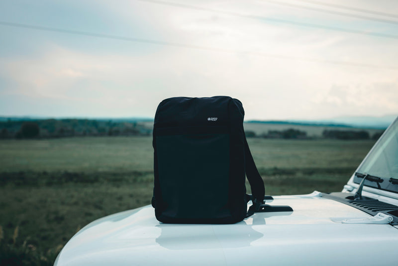 Load image into Gallery viewer, Swiss Peak 15" anti-theft RFID & USB backpack PVC free - Custom Wood Designs