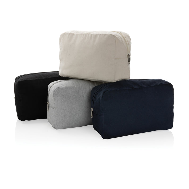 Load image into Gallery viewer, Undyed Impact Aware™ 285 gsm canvas toiletry bag from XD Collection, showing a rectangular travel bag with zipper closure.