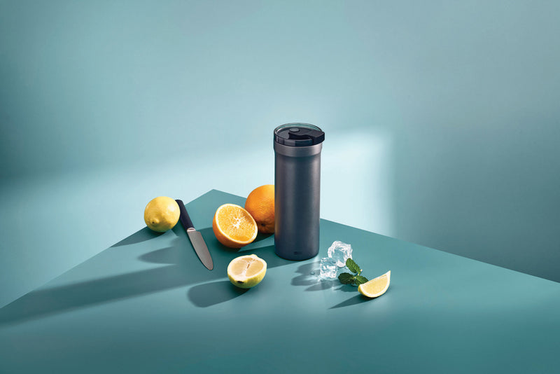 Load image into Gallery viewer, AdHoc Thermal Mug Pulse in black with a sleek design, ideal for hot beverages, made by AdHoc for home and living use.