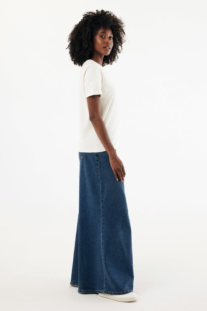 Load image into Gallery viewer, Nikko heavyweight recycled cotton t-shirt - Custom Wood Designs Nikko heavyweight recycled cotton t-shirt