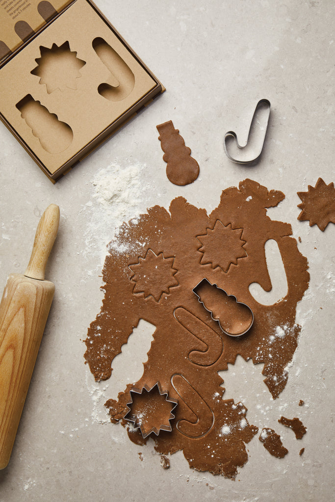 Load image into Gallery viewer, VINGA Classic cookie cutter 3-piece set - Custom Wood Designs