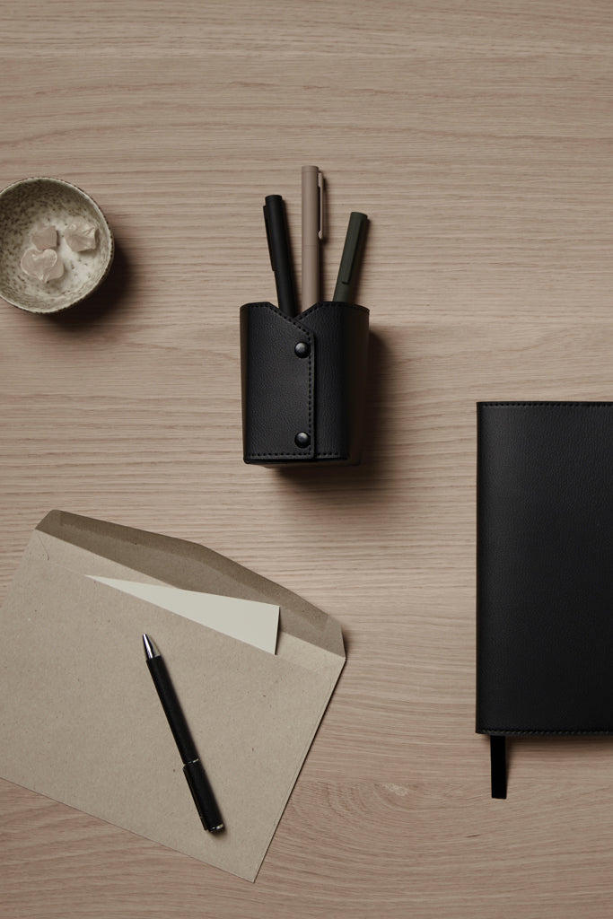 Load image into Gallery viewer, Timo PU RCS RPET pen holder - Custom Wood Designs