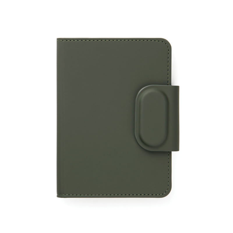 Load image into Gallery viewer, Vinga Baltimore RCS passport cover with finder for phone and tablet accessories, featuring a sleek design and functional compartments.