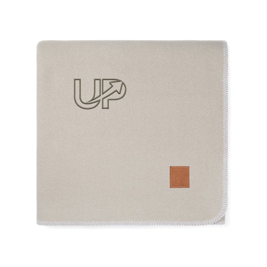 Moulto GRS RPET blanket - Custom Wood Designs