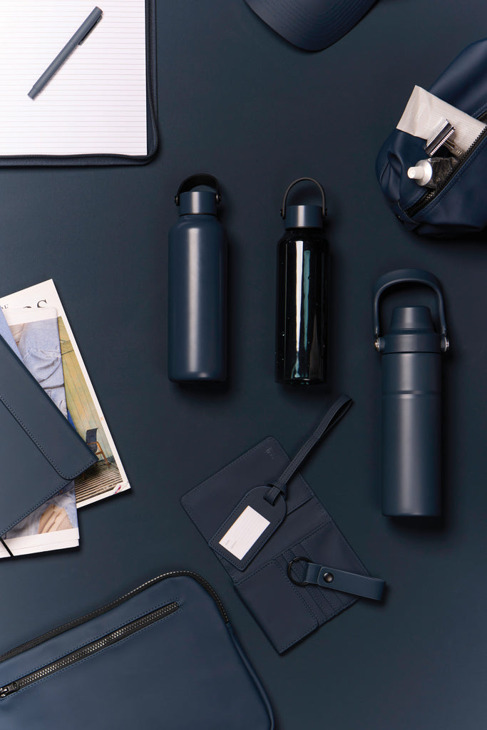 Load image into Gallery viewer, Vinga Baltimore Trek RCS recycled stainless steel 600ml water bottle with black lid, eco-friendly drinkware for active use