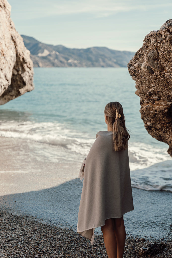 Load image into Gallery viewer, Tolo hammam terry towel - Custom Wood Designs