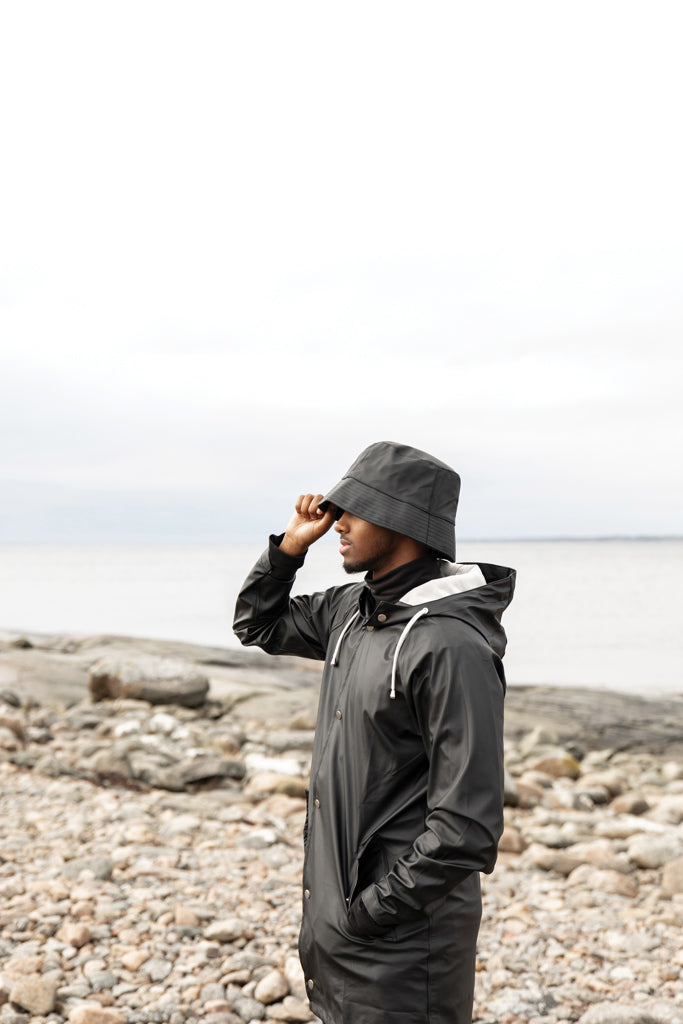 Load image into Gallery viewer, VINGA Baltimore AWARE™ recycled PET bucket hat - Custom Wood Designs