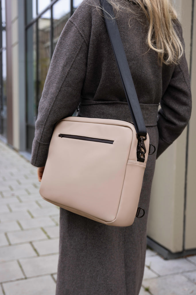 Load image into Gallery viewer, VINGA Baltimore RCS convertible backpack brief-Bags & Travel