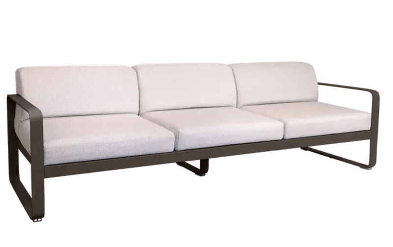 Load image into Gallery viewer, Bellevie 3-Seater Outdoor Sofa - Custom Wood DesignsFermob Bellevie 3-seater outdoor sofa with metal frame and plush cushions, ideal for patio or garden seating.Outdoor Sofa Metal Fermob24575207183735Tonka / Perl