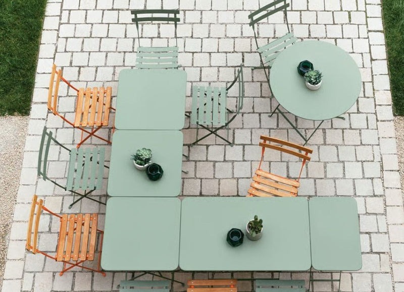 Load image into Gallery viewer, Bistro Table Ø117cm six seater - Custom Wood DesignsRound Fermob Bistro Table with 117cm diameter and umbrella hole, designed for six-seater dining, ideal for restaurants and hotels.Round Table Fermob7913.0Willow Green