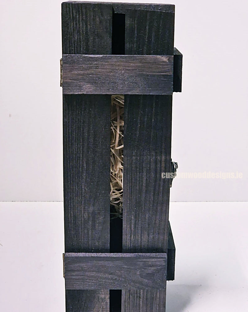 Load image into Gallery viewer, Rustic Bottle Box - Black Single x 25 Bottle box Custom Wood Designs __label: Multibuy Bottle Box bottle-box-default-title-rustic-bottle-box-black-single-53613433520471