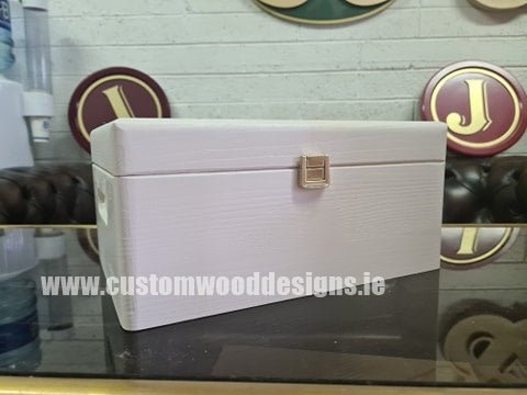 Load image into Gallery viewer, White Wood Box PHW3 29 X 21 X 14 cm Box Painted White pin bedroom deco box box with lid chest container room deco with lock wood wooden box-painted-white-default-title-white-wood-box-phw3-29-x-21-x-14-cm-53611807965527