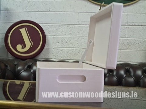 Load image into Gallery viewer, White Wood Box PHW4 33 X 25 X 15,5 cm Box Painted White pin bedroom deco box box with lid chest container gift room deco with lock wood wooden box-painted-white-default-title-white-wood-box-phw4-33-x-25-x-15-5-cm-53611813863767