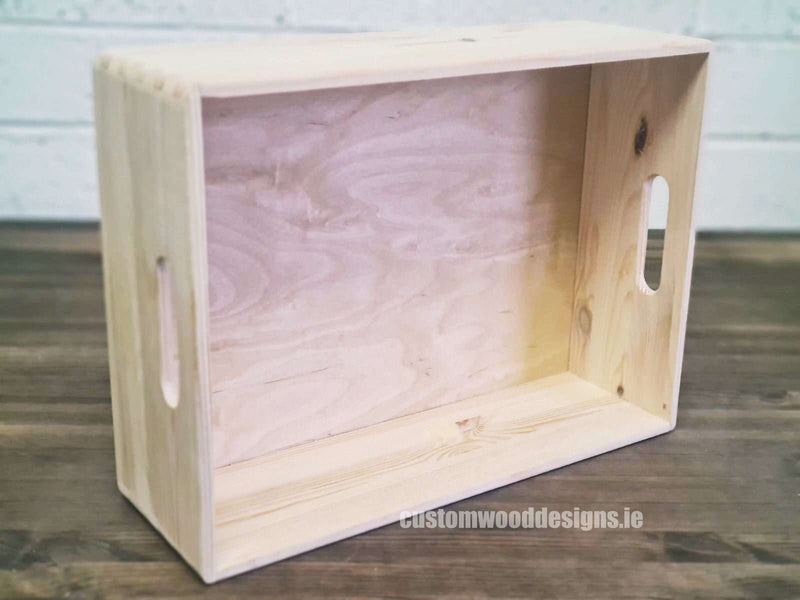 Load image into Gallery viewer, FourStore Pine Wood Box 40 X 30 X 13,5 cm OB4 Box with Handle pin bedroom deco box crate room deco wood wooden box-with-handle-default-title-fourstore-pine-wood-box-40-x-30-x-13-5-cm-ob4-53611854070103