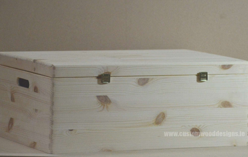 Load image into Gallery viewer, Pine Box MPB4 Box with Lid pin __label: Upload Logo bedroom deco big box big trunk big trunk wood box box with lid chest container crate gift large box open lid pine box room deco solid wood box storage box truk wood wooden box-with-lid-unbranded-pine-box-mpb4-53611991990615