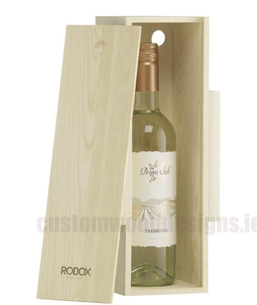 Load image into Gallery viewer, 2 in 1 Wine gift box and Robox cheese board Custom Wood Designs default-title-2-in-1-wine-gift-box-and-robox-cheese-board-53612250104151