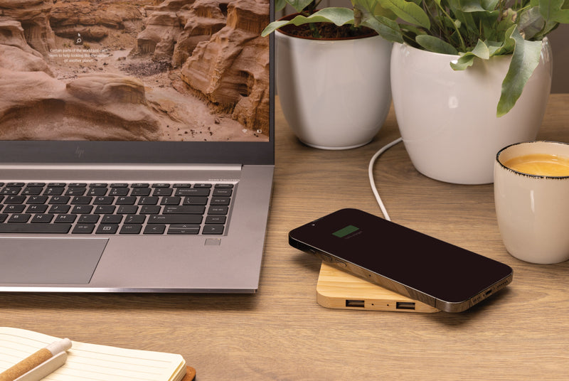 Load image into Gallery viewer, Wooden bamboo wireless charger 10W pack of 25 Custom Wood Designs __label: Multibuy default-title-wooden-bamboo-wireless-charger-10w-pack-of-25-53613202932055
