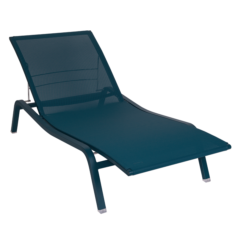 Load image into Gallery viewer, Fermob Alizé Sun Lounger in Stereo Acapulco Blue – aluminium sun lounger with Batyline® fabric