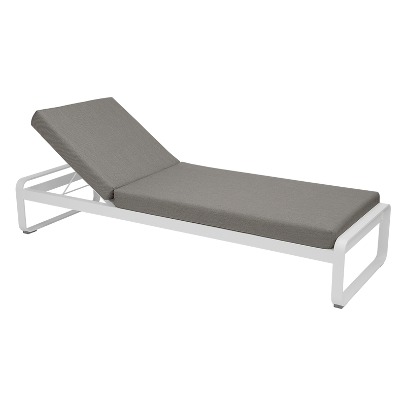 Load image into Gallery viewer, Fermob Bellevie Premium sunlounger– Cotton White frame with Grey Taupe fabric cushions