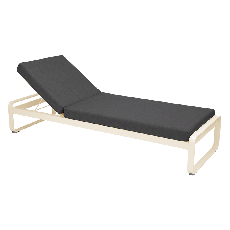 Load image into Gallery viewer, Fermob Bellevie Premium sunlounger– Latte Beige frame with Graphite Grey fabric cushions