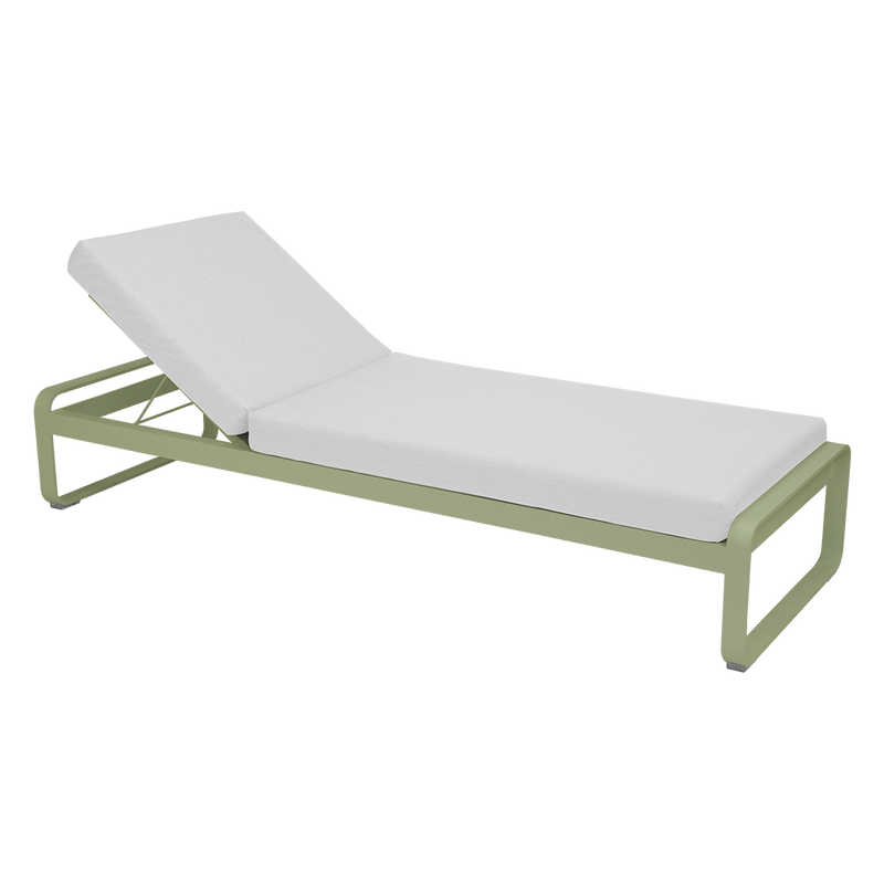 Load image into Gallery viewer, Fermob Bellevie Premium sunlounger– Willow Green frame with Off-White fabric cushions
