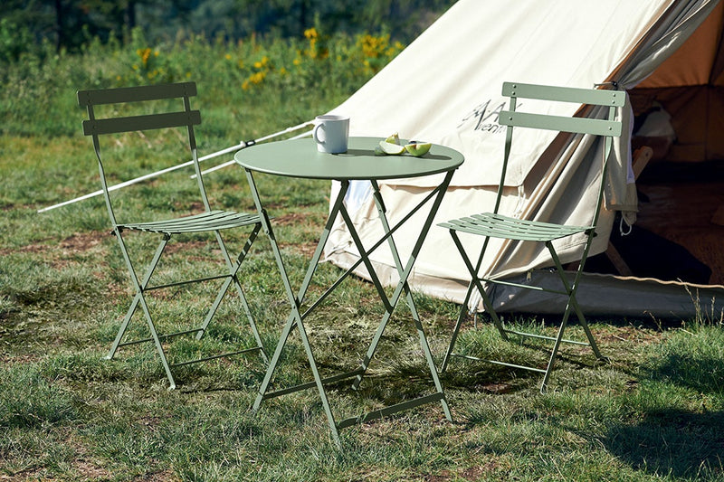 Load image into Gallery viewer, Fermob Bistro Folding Table Ø60 cm – lifestyle