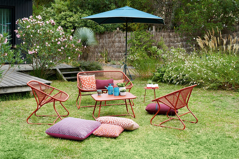 Load image into Gallery viewer, Fermob Sixties Bench – lifestyle