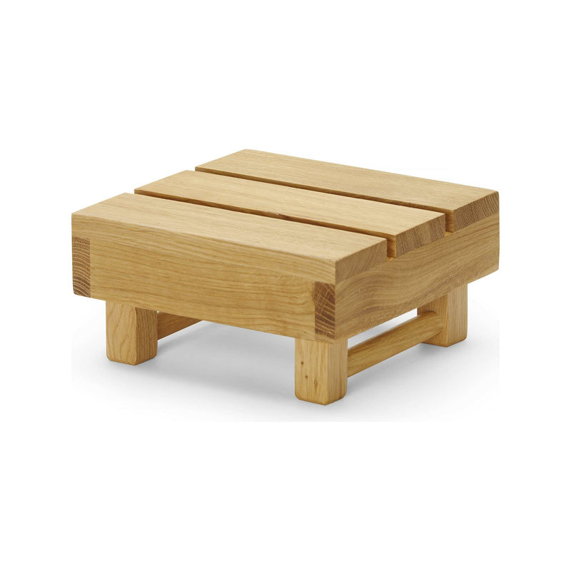 Load image into Gallery viewer, Square oak buffet display container by Fine Dine, 200x200x100mm, made of oak wood for serving or presentation purposes.