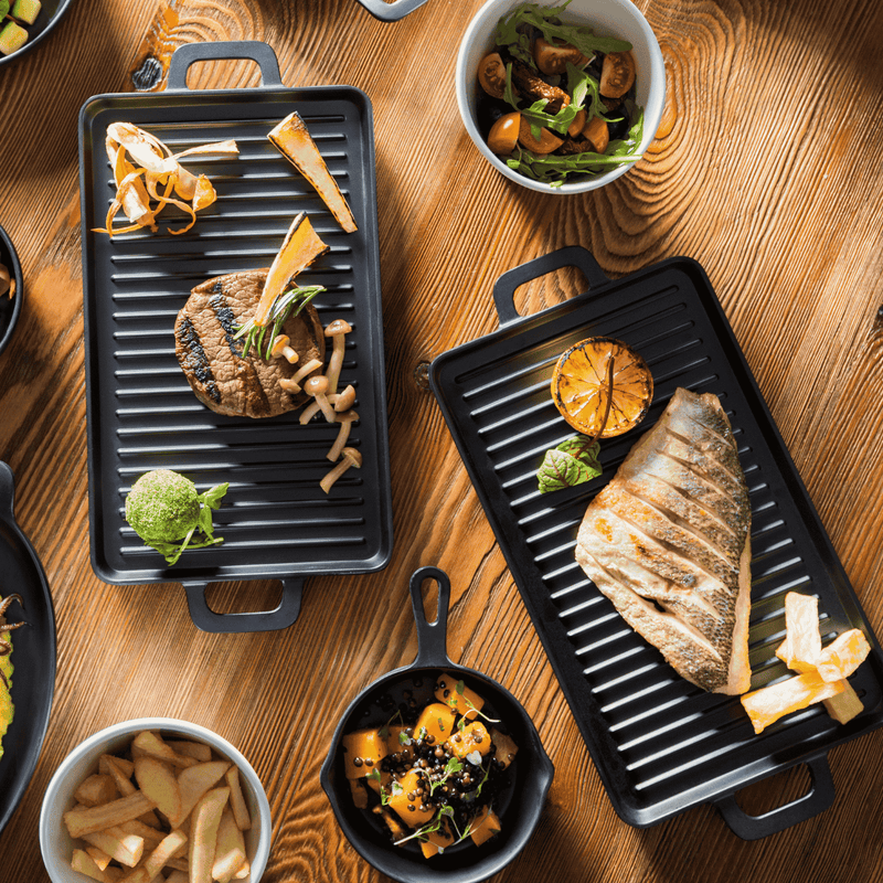 Load image into Gallery viewer, Fine Dine Little Chef melamine mini rectangular roasting pan with 320x162x20mm dimensions, ideal for small cooking tasks.