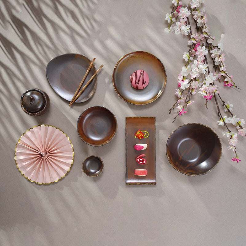 Load image into Gallery viewer, Fine Dine Aurum deep plate, 220mm, with a sleek, elegant design and smooth ceramic finish, ideal for serving large meals.
