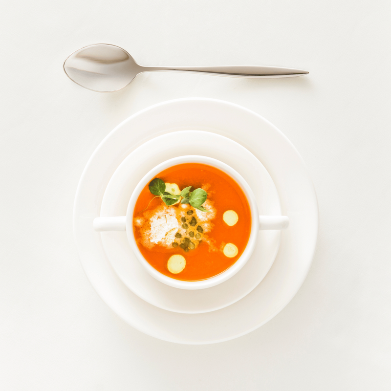 Load image into Gallery viewer, Fine Dine 300ml crema soup bowl, ceramic broth pot with handle, ideal for serving creamy soups and broth dishes.
