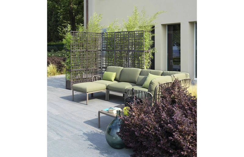 Load image into Gallery viewer, Nardi Sipario 2 modular outdoor partition planter – lifestyle 7