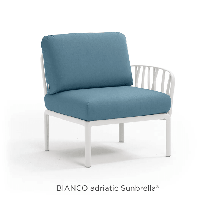 Load image into Gallery viewer, Komodo Terminal Module Outdoor Sofa - Custom Wood DesignsNardi Komodo Terminal Module outdoor sofa in Bianco Adriatic Sunbrella fabric, showcasing modern modular outdoor seating.Nardi Outdoor Sofa Komodo24575208903479Bianco Adriatic