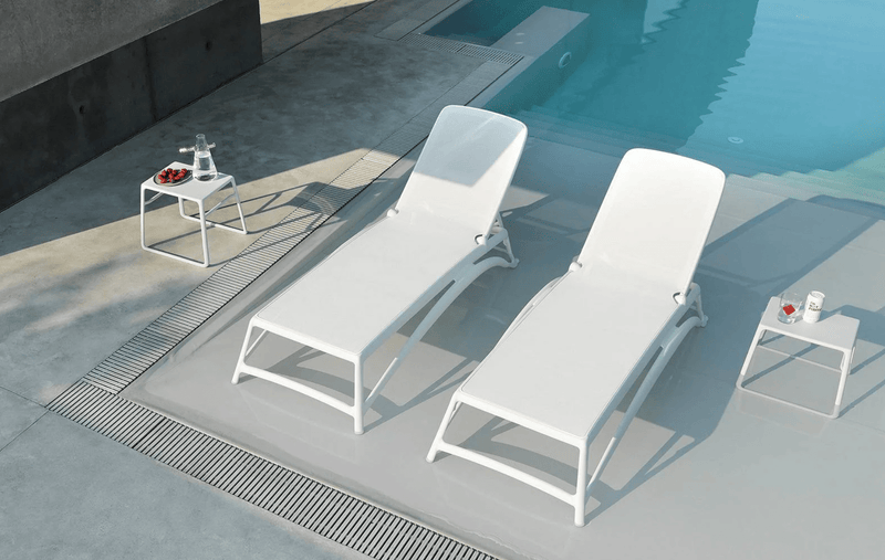 Load image into Gallery viewer, Nardi Atlantico Sun Lounger Stackable Poolside Recliner - Custom Wood DesignsNardi Atlantico sun lounger stackable poolside recliner with a sleek, modern design and comfortable seat for outdoor relaxation.Sunlounger24575216159703Tortor Tortora