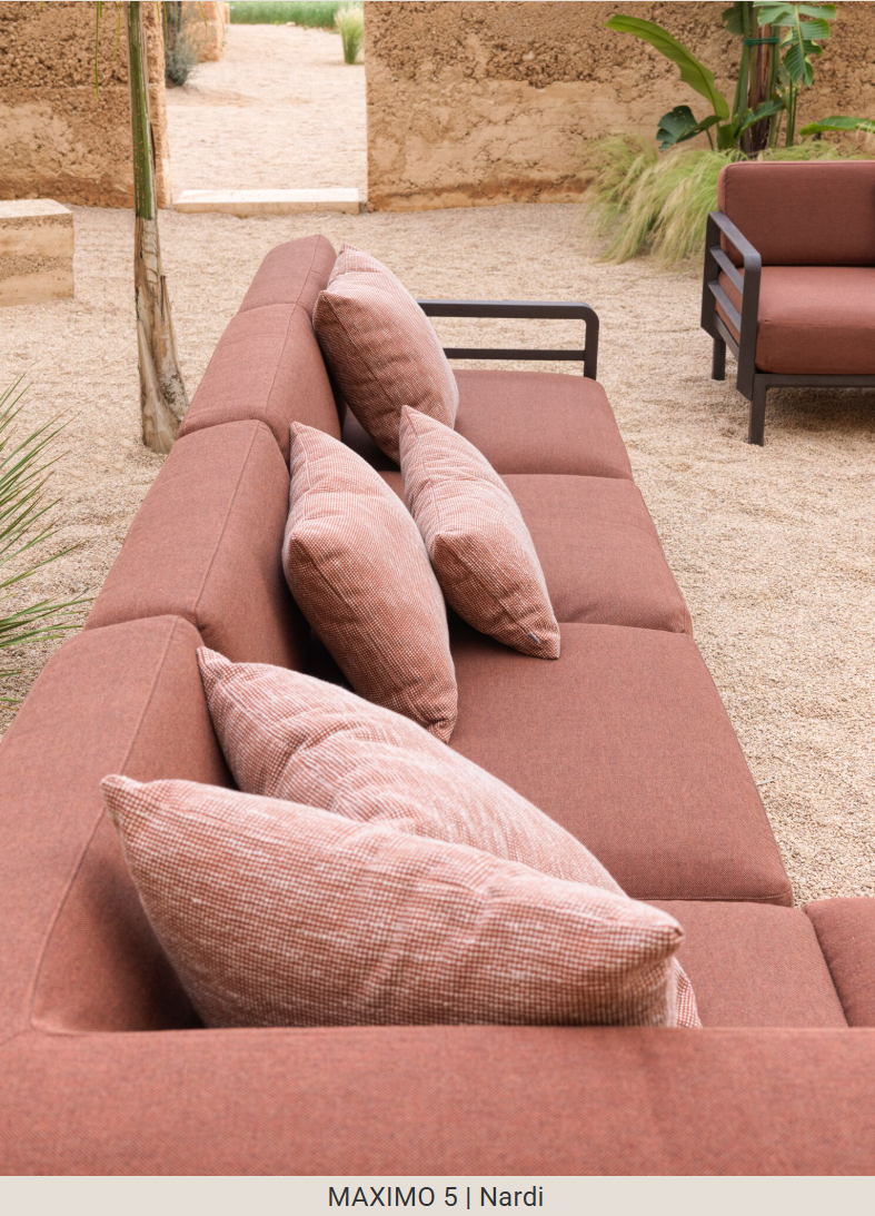 Load image into Gallery viewer, Maximo 5 Modular Outdoor Sofa by Custom Wood Designs featuring luxury sunbrella fabric and contemporary outdoor seating.