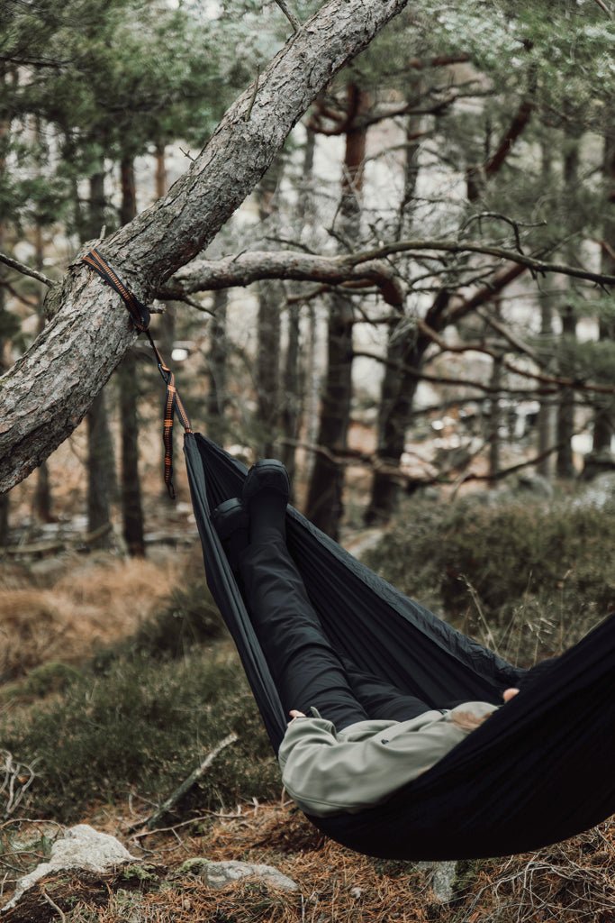 Load image into Gallery viewer, Nordic Drift GRS Trail outdoor Hammock - Custom Wood DesignsNordic Drift GRS Trail outdoor hammock with sturdy fabric and relaxed design, ideal for camping and outdoor relaxation.OutdoorND150.0101Nylon,Polyesterblack