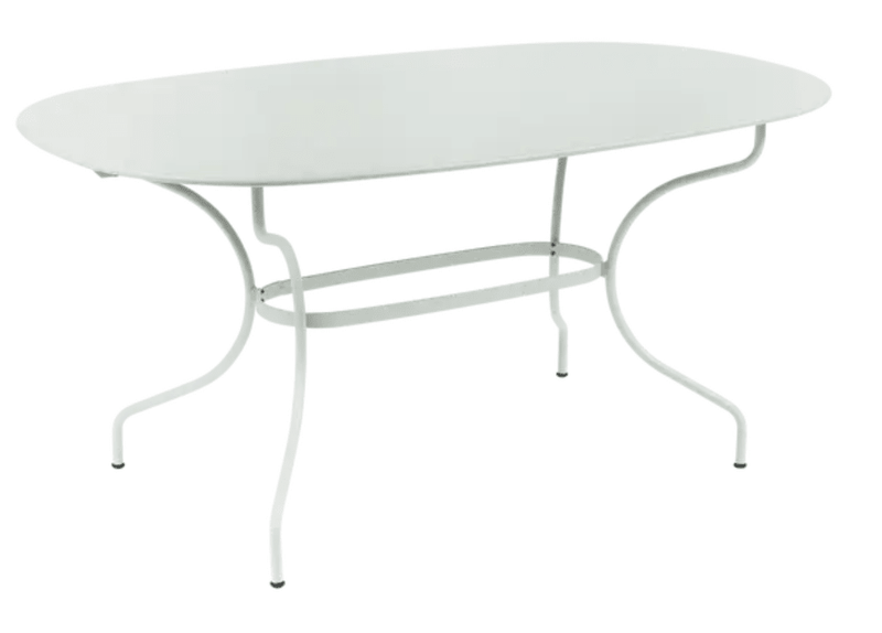 Load image into Gallery viewer, Fermob OPÉRA+ oval outdoor table in clay grey, 160x90 cm, six-seater with metal construction and modern design.