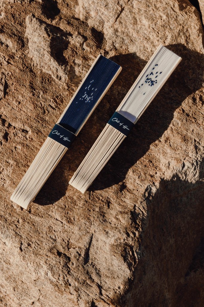 Load image into Gallery viewer, Out of office hand fan - Custom Wood DesignsVinga outdoor out of office hand fan with wooden handle and fabric blade for cooling and outdoor use.OutdoorV4532625FSC® bamboonavy