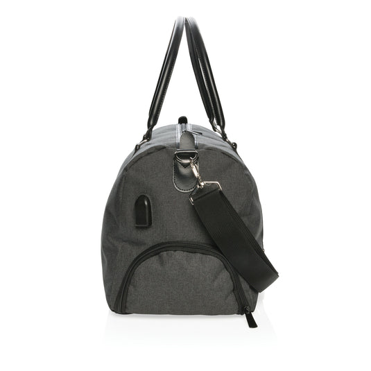 Weekend bag with USB A output - Custom Wood Designs