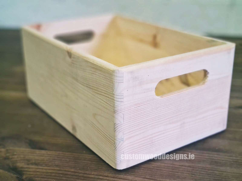 Load image into Gallery viewer, Wood box for storage, display & gifting