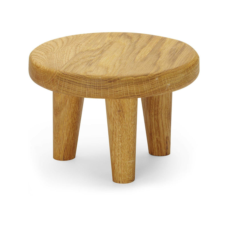 Load image into Gallery viewer, Fine Dine Compact Oak Buffet Stand with 150mm diameter and 100mm height, ideal for displaying food and dishes at events.