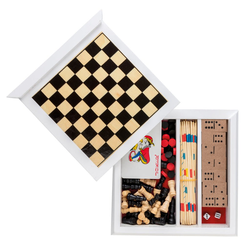 Load image into Gallery viewer, Road Trip Gift Box Set - Custom Wood DesignsCustom Wood Designs Road Trip Gift Box Set featuring handcrafted wooden travel accessories and gift items inside a decorative box.Gift Box Set24575220591991