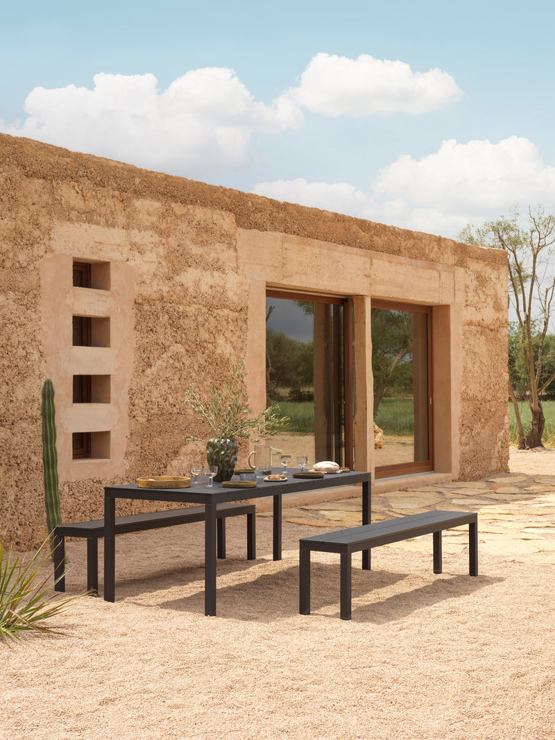 Load image into Gallery viewer, Nardi Aluminum Rio outdoor bench with sleek design and sturdy metal frame, suitable for garden or patio seating.