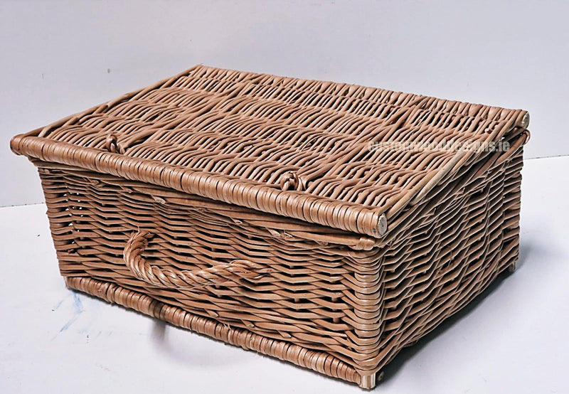 Load image into Gallery viewer, 10 x Wicker Hamper Basket 40 X 28 X 17cm Wicker Hamper Basket Custom Wood Designs Gifting basket hamper basket Retail display basket wicker basket wicker-hamper-basket-with-black-fabiric-interior-10-x-wicker-hamper-basket-40-x-28-x-17cm-52971842863447