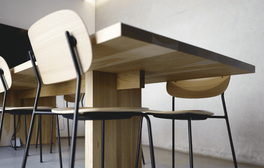 Choosing the Right Desk for Comfort - Custom Wood Designs