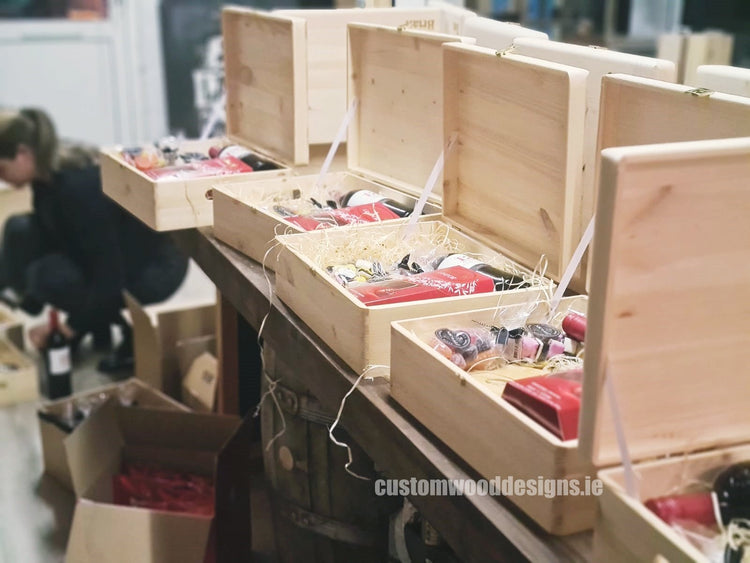 Guide to Choosing the Perfect Keepsake Container - Custom Wood Designs