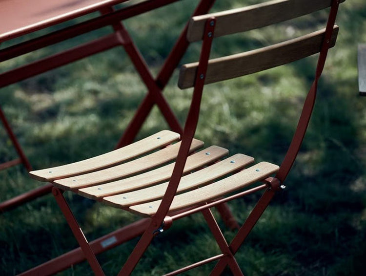 The Best Folding Chairs: Versatile & Stylish Seating - Custom Wood Designs