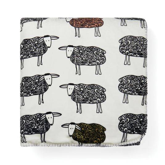 Sheep GRS recycled PET pile blanket